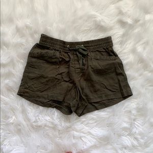 Old navy green cargo shorts
